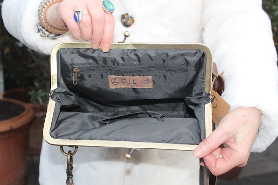 Sac Bandoulière Vintage Marron - 3 Sections Intérieures, 2 Poches Zippées, Fermoir