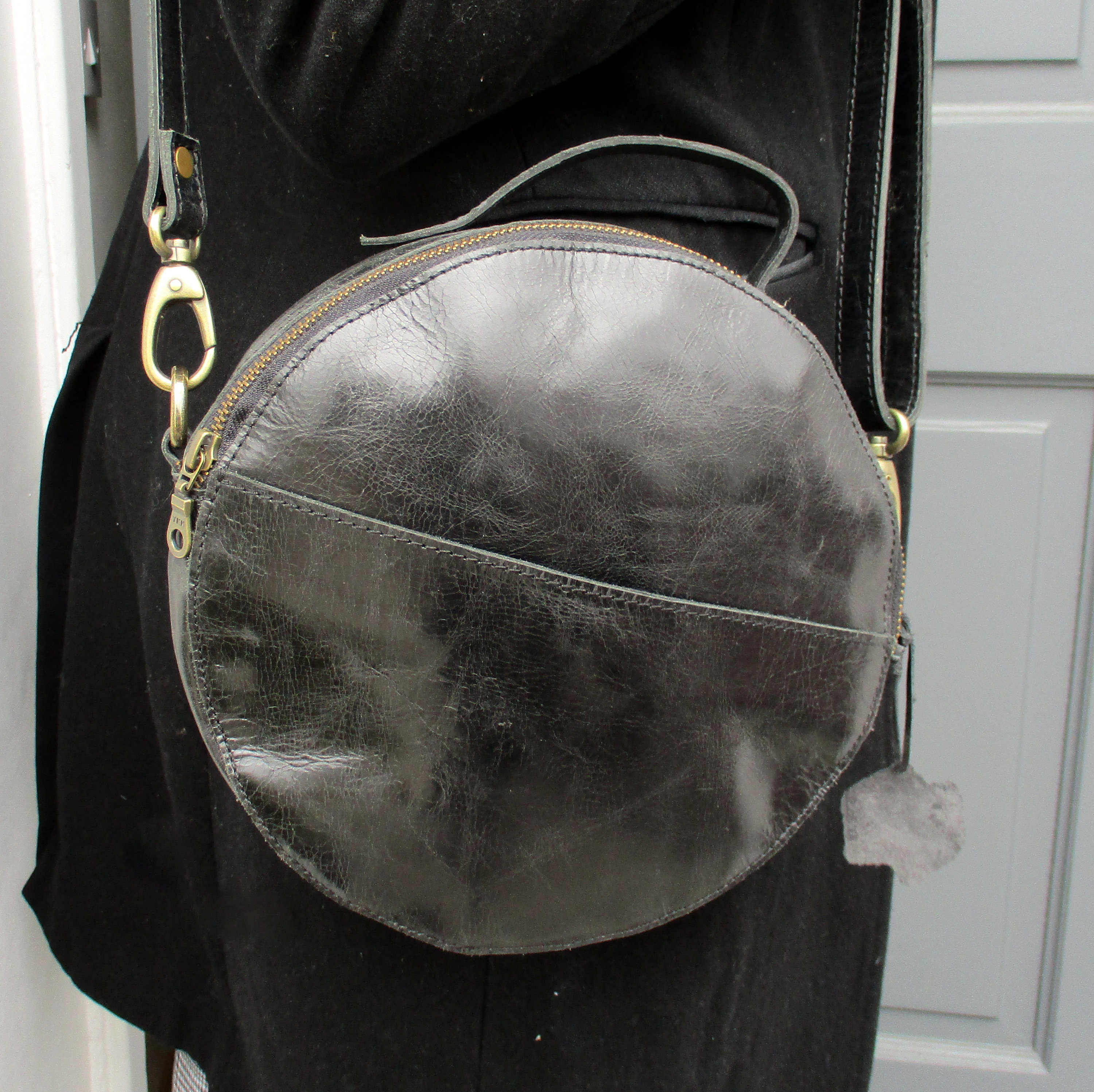 Circle Leather Bag, Cercle, Round Crossbody Purse, Top Handle Circle Purse  
