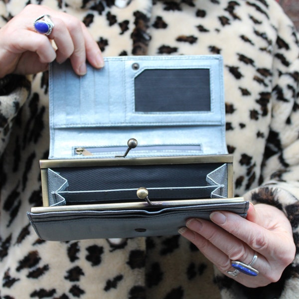 Large Clip Wallet, Silver Soft Leather, Back pocket, Several compartments, Double clip frame purse, Kiss clip large clutch wallet, Silver