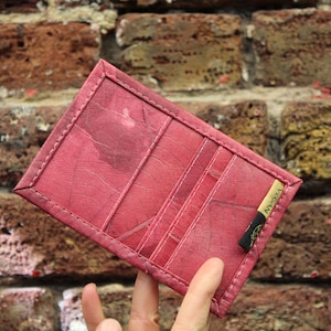 Red Teak leaf Cardholder | Small Minimalistic Vegan Bifold Wallet | Minimal Purse Unisex