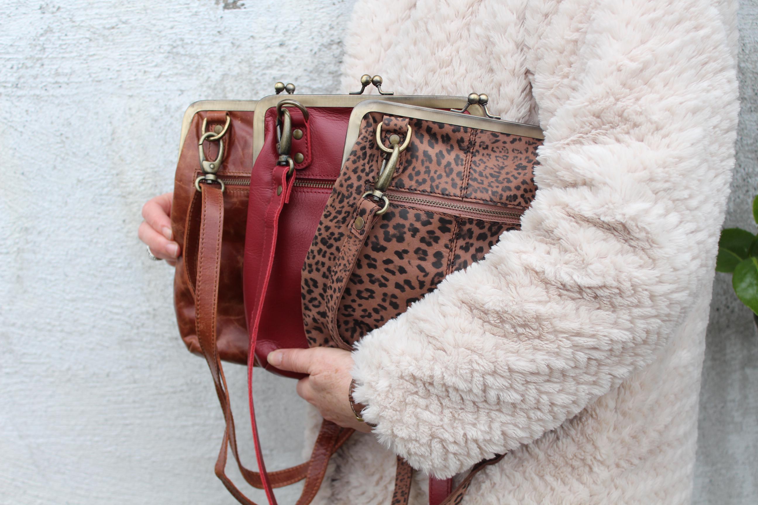 Leopard Print Leather Crossbody Bag: Kiss Lock Top, Adjustable 