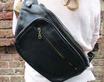 Giant Bumbag, Fanny pack Black Soft Leather, Fanny pack, Hip bag, Chest bag, Over sized, 3 compartments, Large front pocket, Inner zip