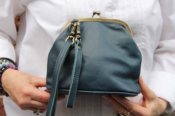 Small clasp purse sale