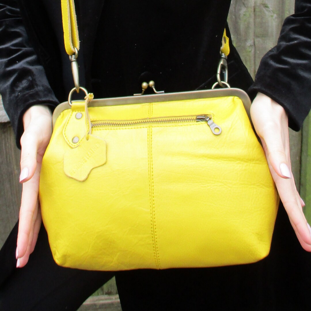 Yellow Leather Clip Frame Bag, Top Clasp Lock Purse, Front Zip Pocket