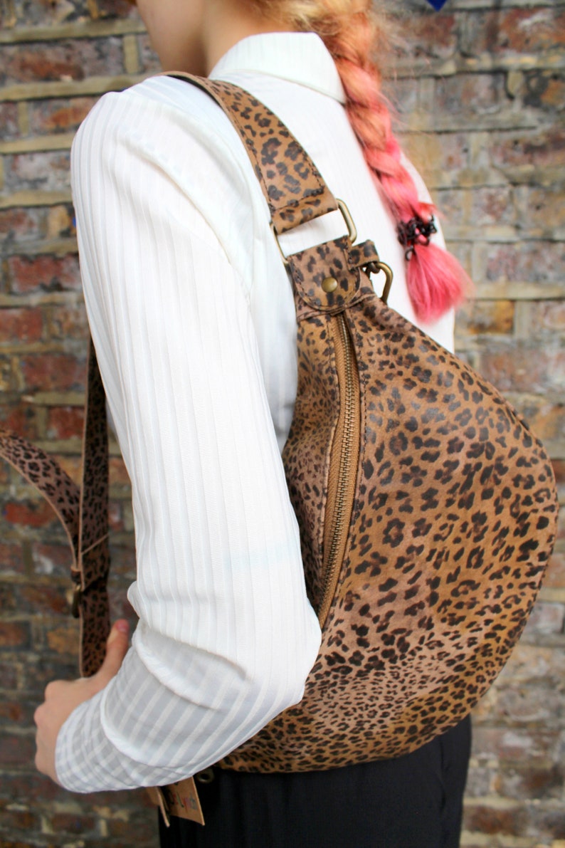 Bum Bag Leopard print Leather, Fanny pack, Mediterranean, Inner pocket card slots, Fanny chest bag medium, Hip or Side Bag Real Leather image 8