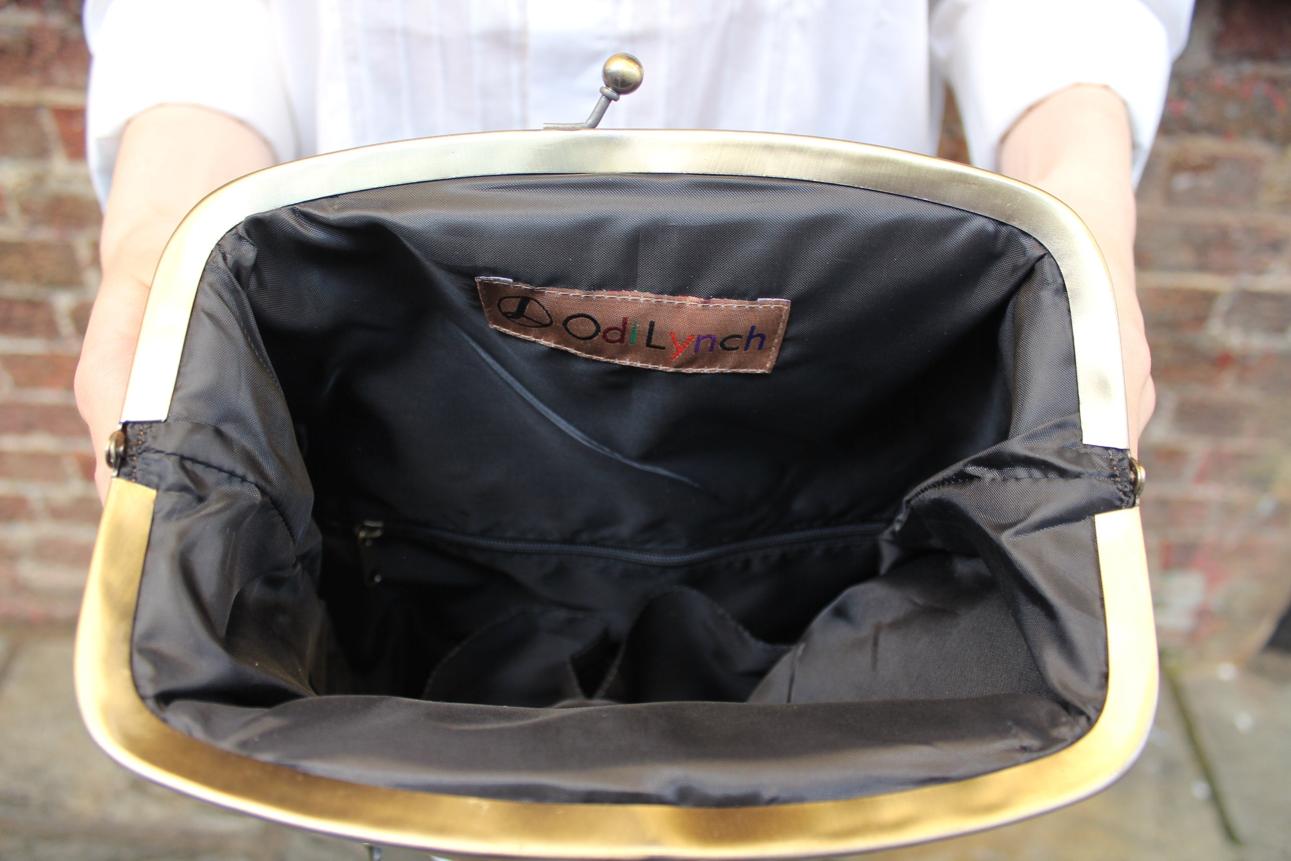 Large Clip Bag Plain Kiss Lock Purse Tan Handbag Top Clip -  Israel