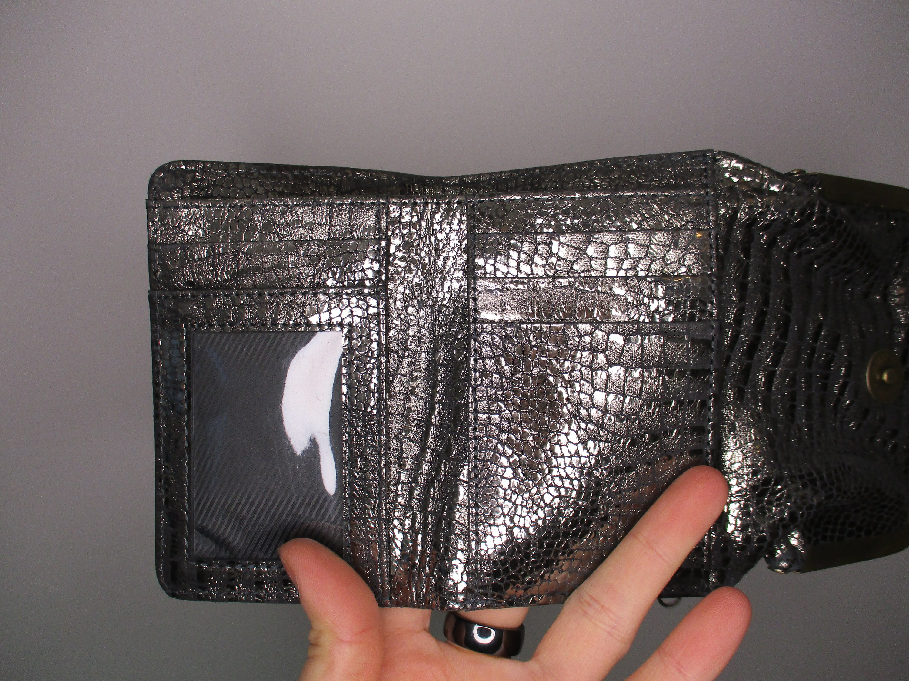 折りたたみ財布 DEINET DEINET SIGNATURE WALLET IN SILVER Dark Silver Clip Wallet, Trifold Textured Leather Purse