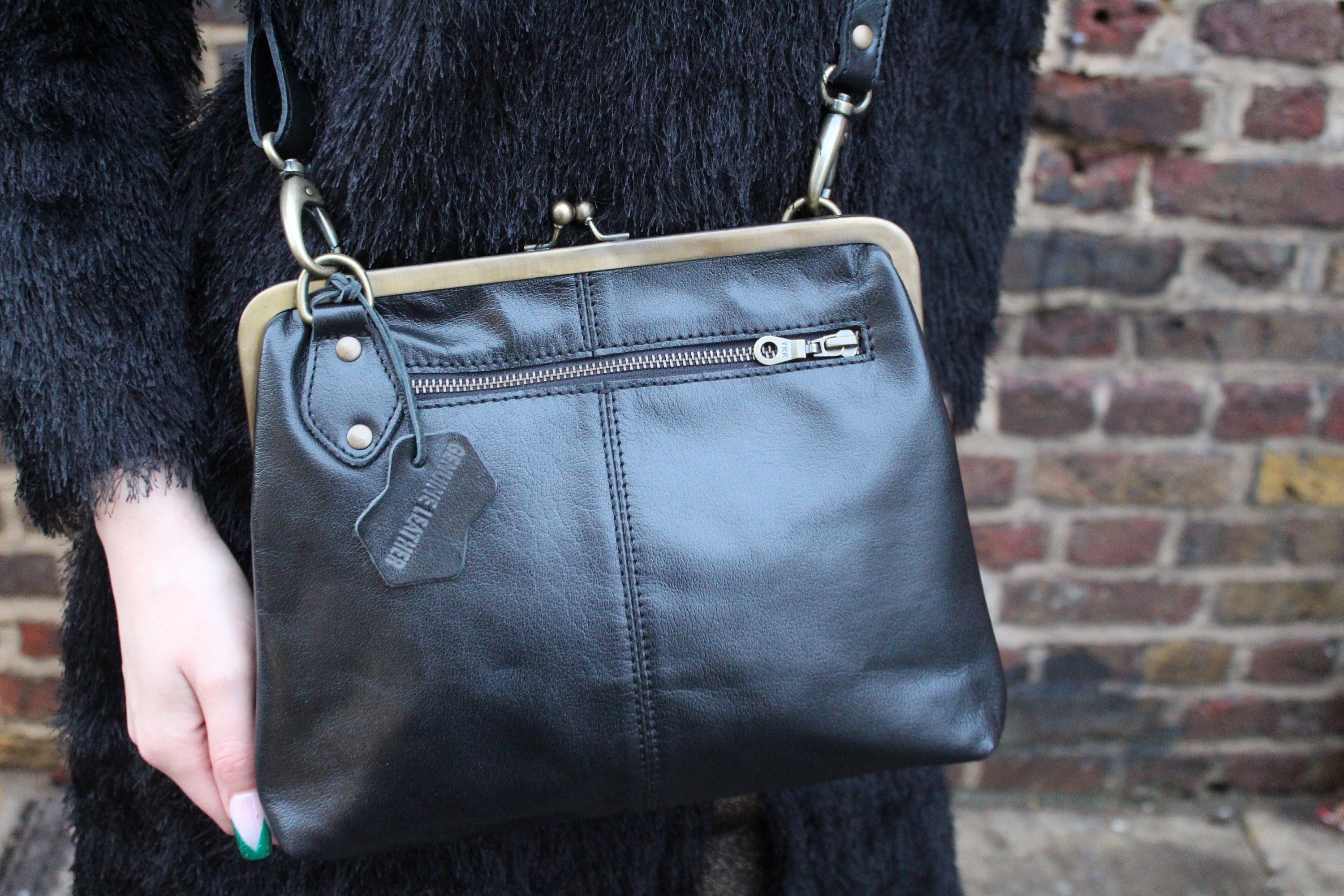 leather clasp bag