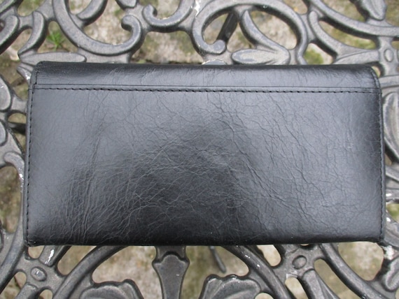 Wallet with best sale coin clasp