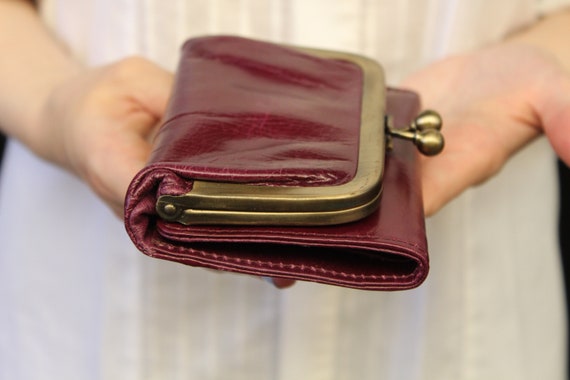 Geneva Leather Messenger Bag in Wine Purple | Silver & Riley