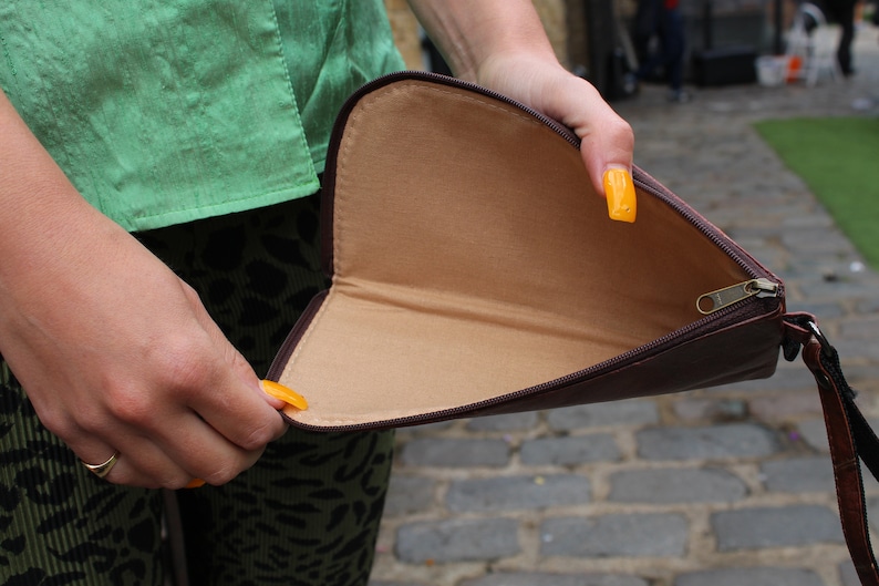 Sunglasses or Glasses Case Teakleaf Brown Vegan Sustainable for all the Eco-aware people in the world