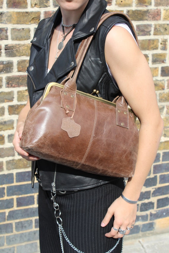 Clip Frame Bag, Brown Doris Kiss Clip Purse, Clasp Frame Handbag