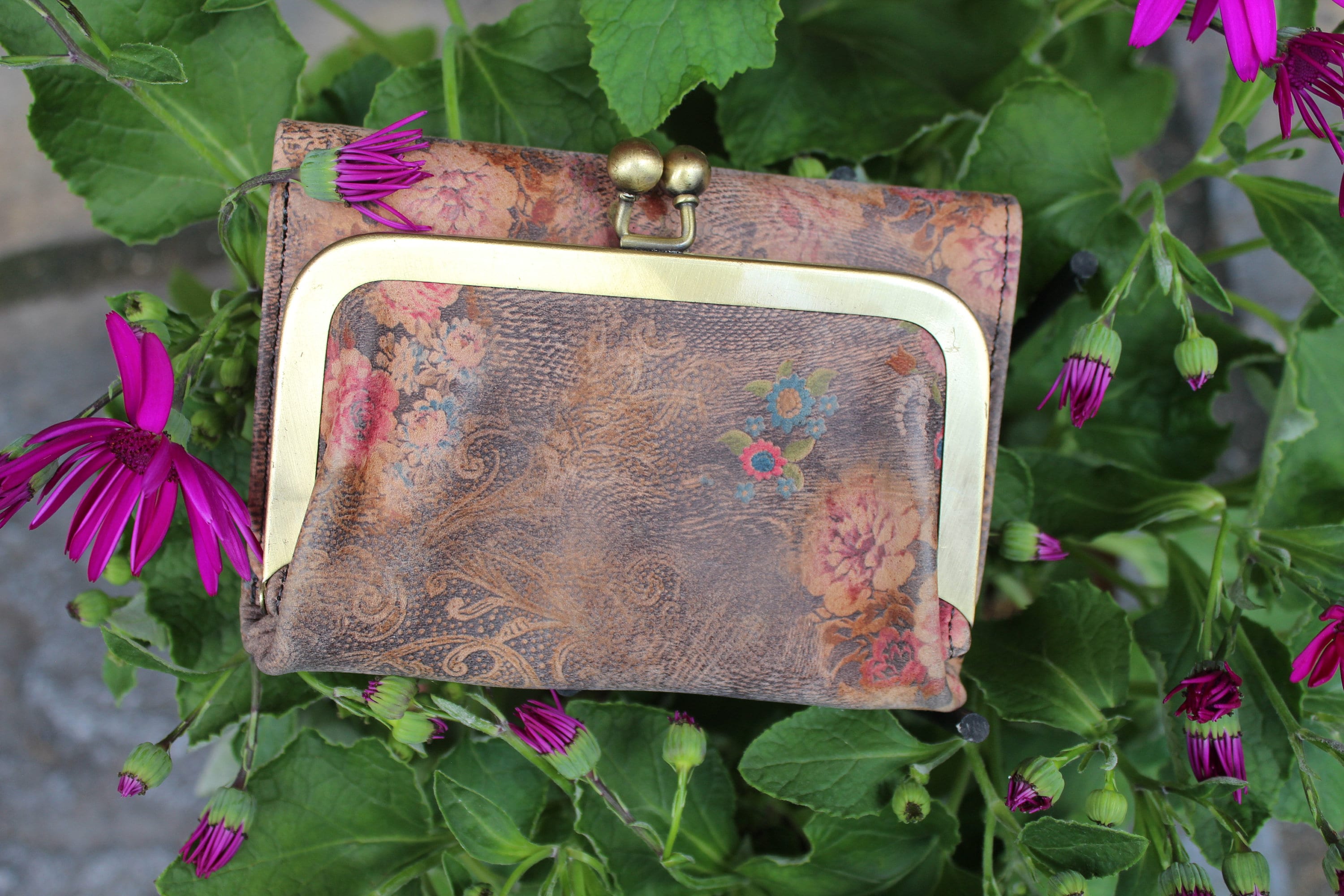 Clip Small Wallet Floral 21 Grey and Pink Printed Leather 