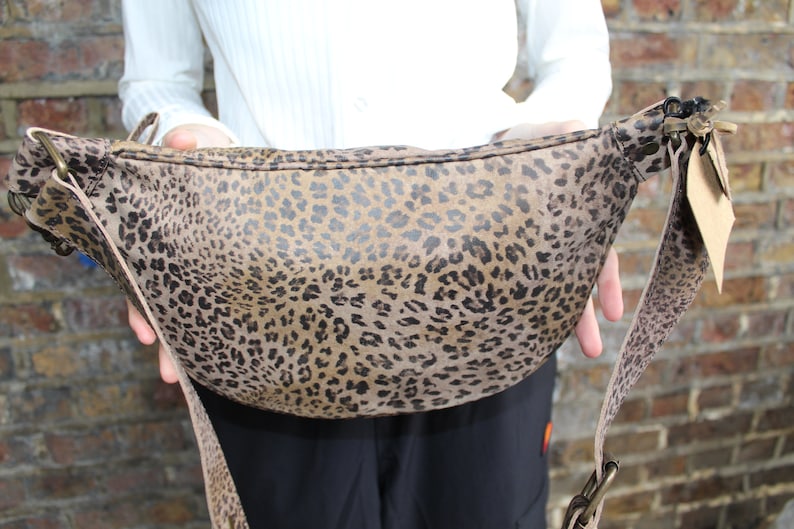 Bum Bag Leopard print Leather, Fanny pack, Mediterranean, Inner pocket card slots, Fanny chest bag medium, Hip or Side Bag Real Leather image 3