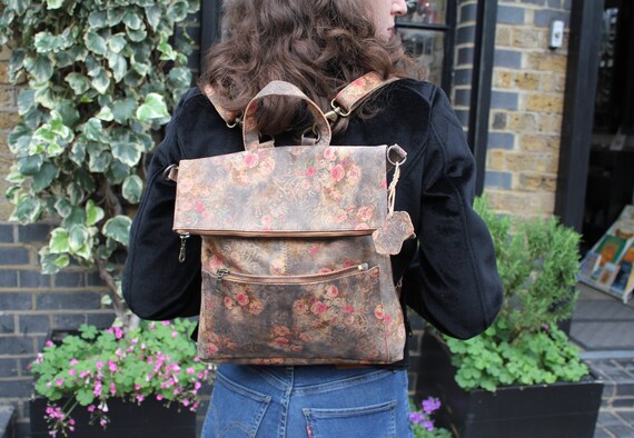 Amelie Backpack Convertible in Floral 21 Leather Fully