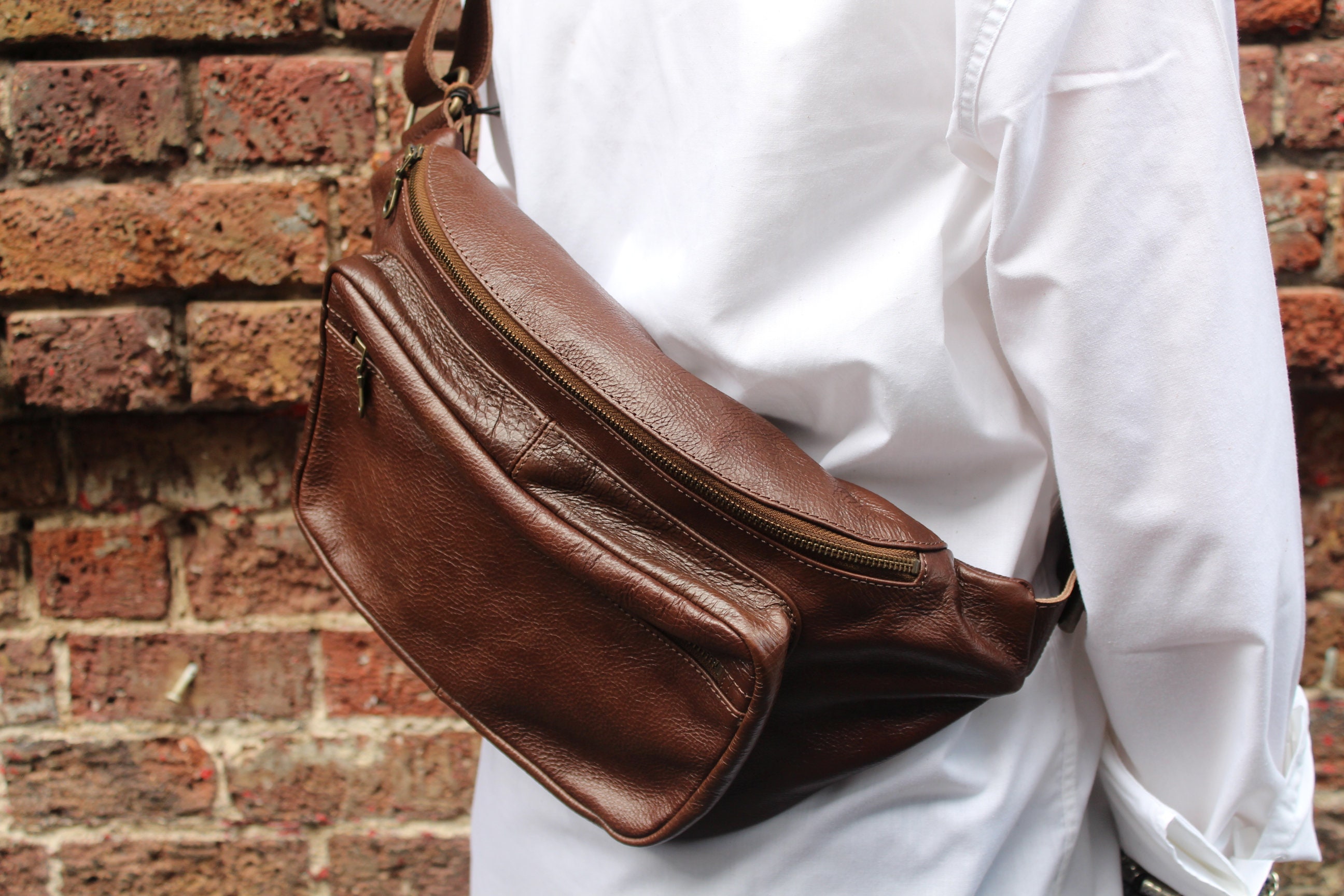 Bum bag Brown soft leather, Giant Fanny pack, Extra large Fanny bag, Shiny leather, 2 large front pockets, 35cms top zip, Adjustable straps