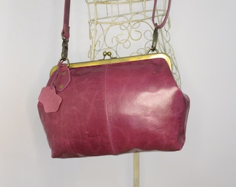 Purple Leather Kisslock Crossbody Bag - Adjustable Strap, 'Layla' light purple