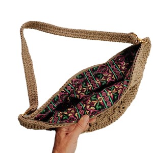 Crochet bag pattern, gift bag for women, sling bag for women, crochet women bag, easy crochet bag, easy bag pattern, Boho Bag, messenger bag, beginner crochet bag, bag flower, summer crossbody bag, granny square bag, festival vintage