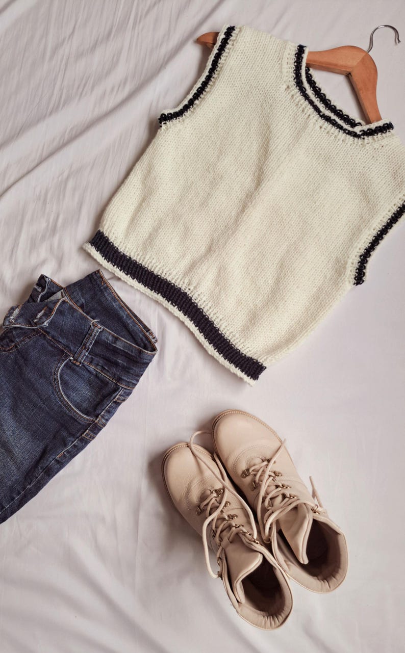 Sleeveless winter Vest pattern with Round neck for Addi kingsize or Sentro 48 needle circular knitting machine! How to make knit Vest