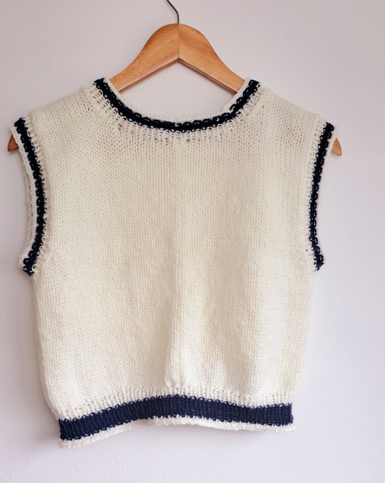 Sleeveless winter Vest pattern with Round neck for Addi kingsize or Sentro 48 needle circular knitting machine! How to make knit Vest
