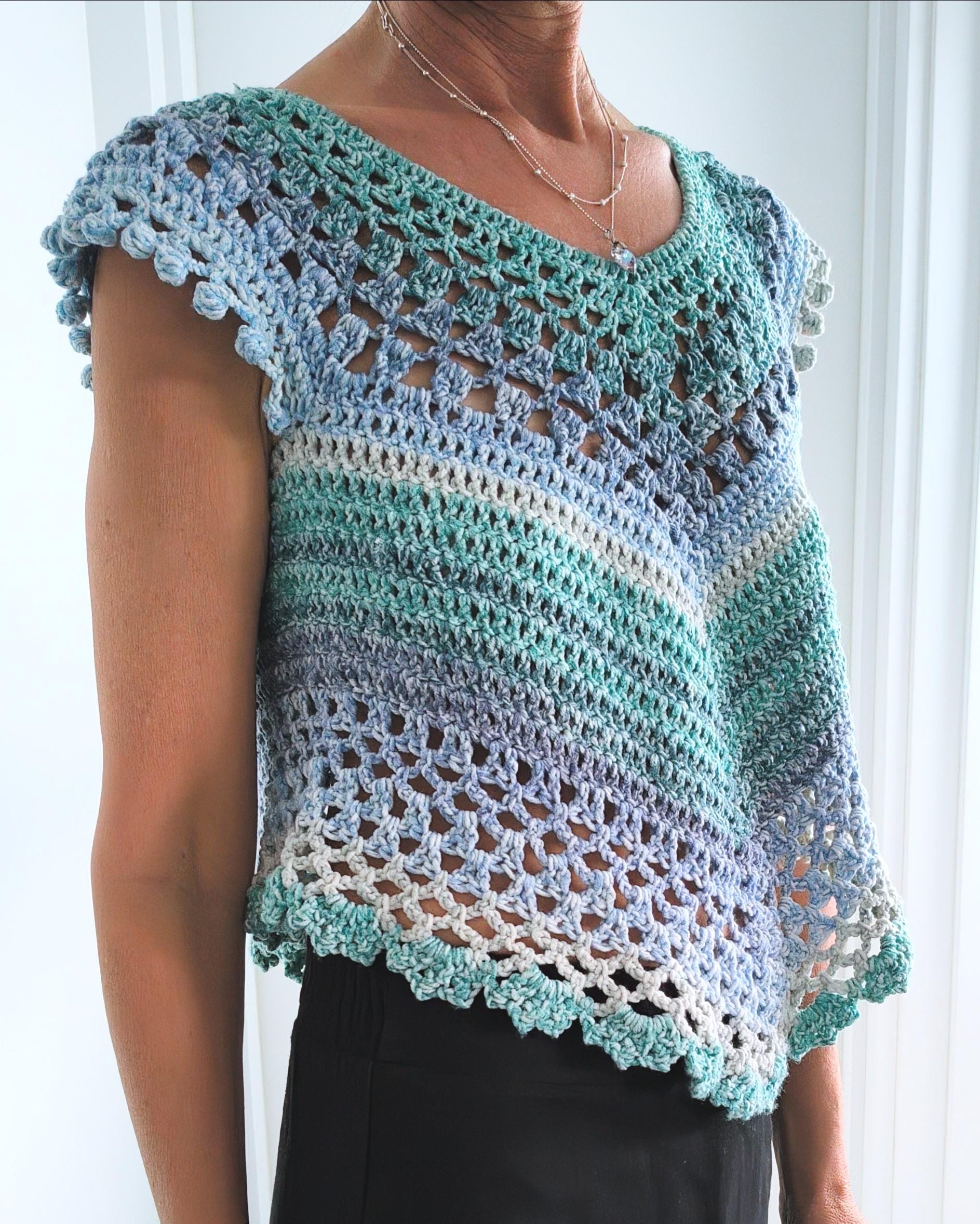 40 Crochet Blouse Patterns with Lace, Wraps, and Granny Squares 5 Easy Summer Crochet Top Down Blouse