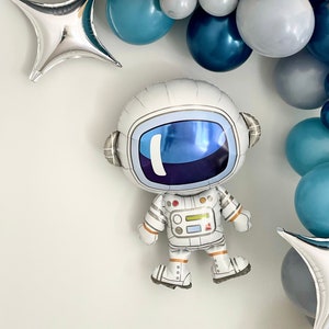 Astronaut Balloon, Outer Space Balloon Decorations, Galaxy Birthday Balloons, Blast Off Balloon Decor, To the Moon Baby Shower Decorations