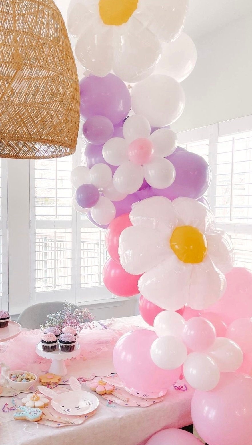SALE Daisy Flower Balloon Large Daisy Balloon Two Groovy Party Theme Retro Bachelorette 70s Party Flower Bridal Shower
