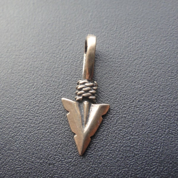 Solid bronze Arrow charm, pendant 1 pc., bronze arrow, arrow, arrowhead, arrow charm