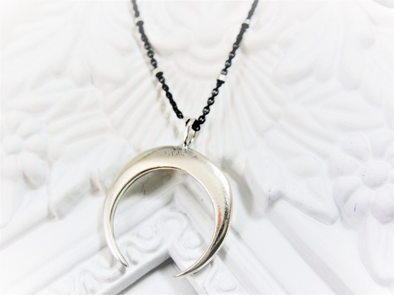 silver moon Moon necklace crescent moon necklace moon charm necklace half moon necklace 925 sterling silver moon necklace silver moon