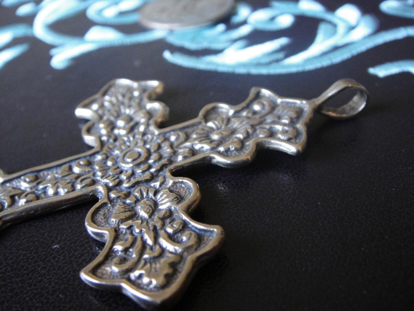 Solid Bronze Large Cross Antique Bronze Crosscrossbronze Etsy