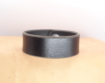 Leather Cuff/Bracelet