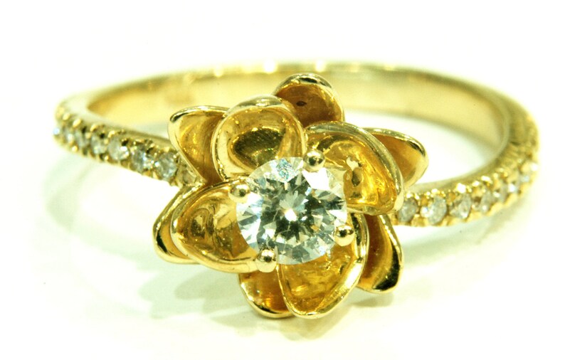 Flower Engagement Ring Rings and Flower Unique Engagement Etsy