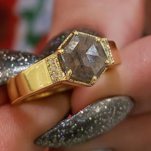 Hexagon Rose Cut Salt And Pepper Diamond Ring 18k Yellow Gold Band Unique Milgrain Diamond Settings
