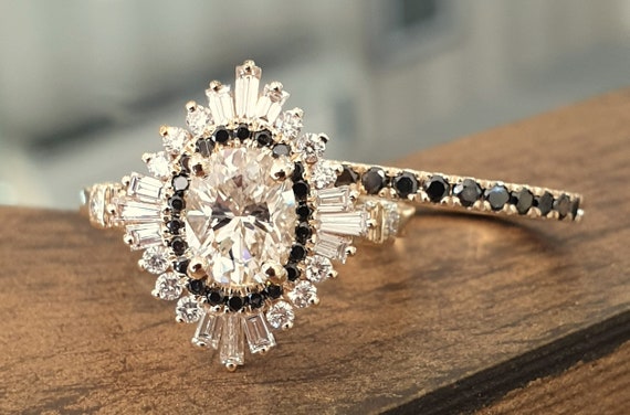 Unique engagement rings | CustomMade.com