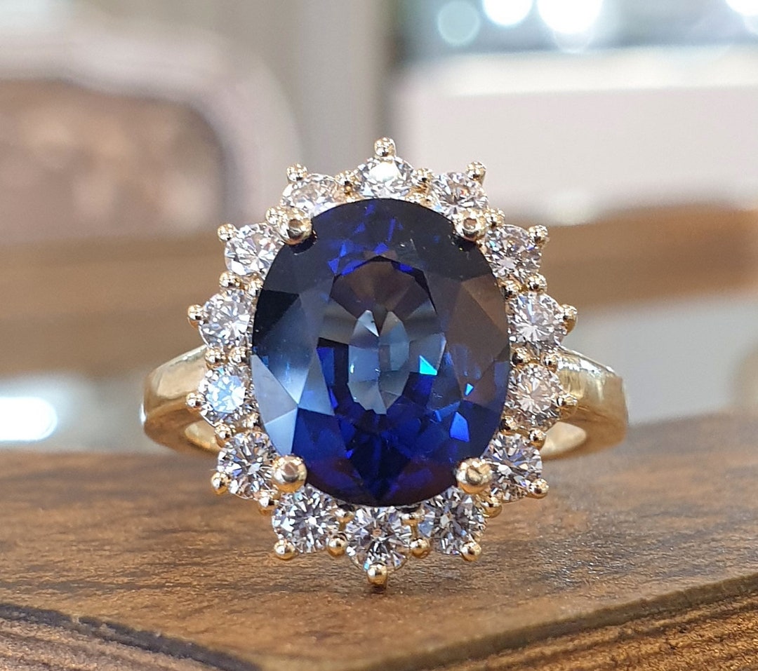 18K Yellow Gold Asscher Blue Sapphire Three Stone with Diamond Accents — The Gem Shop