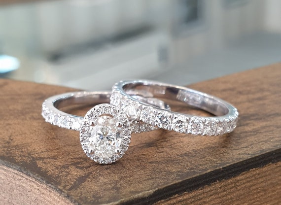 LADIES BRIDAL SET 0.50CT ROUND/OVAL DIAMOND 14K WHITE GOLD LADIES BRIDAL SET 0.50CT ROUND/OVAL DIAMOND 14K WHITE GOLD