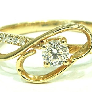 Engagement Ring Unique, Engagement Ring Yellow Gold, Curved Ring, Diamond Engagement Ring, Unique Promise Ring, Gispandiamonds