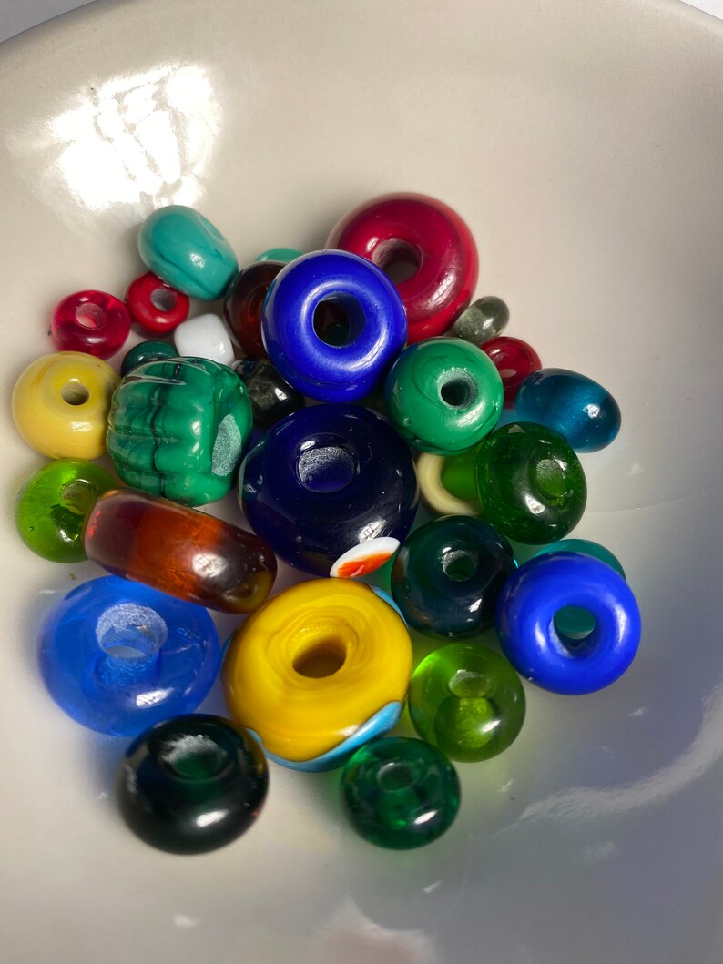 29 Norse Funeral and Trade Beads