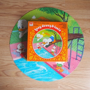 Vintage Disney Huey, Dewey and Louie Donald Duck 125 piece vintage round puzzle