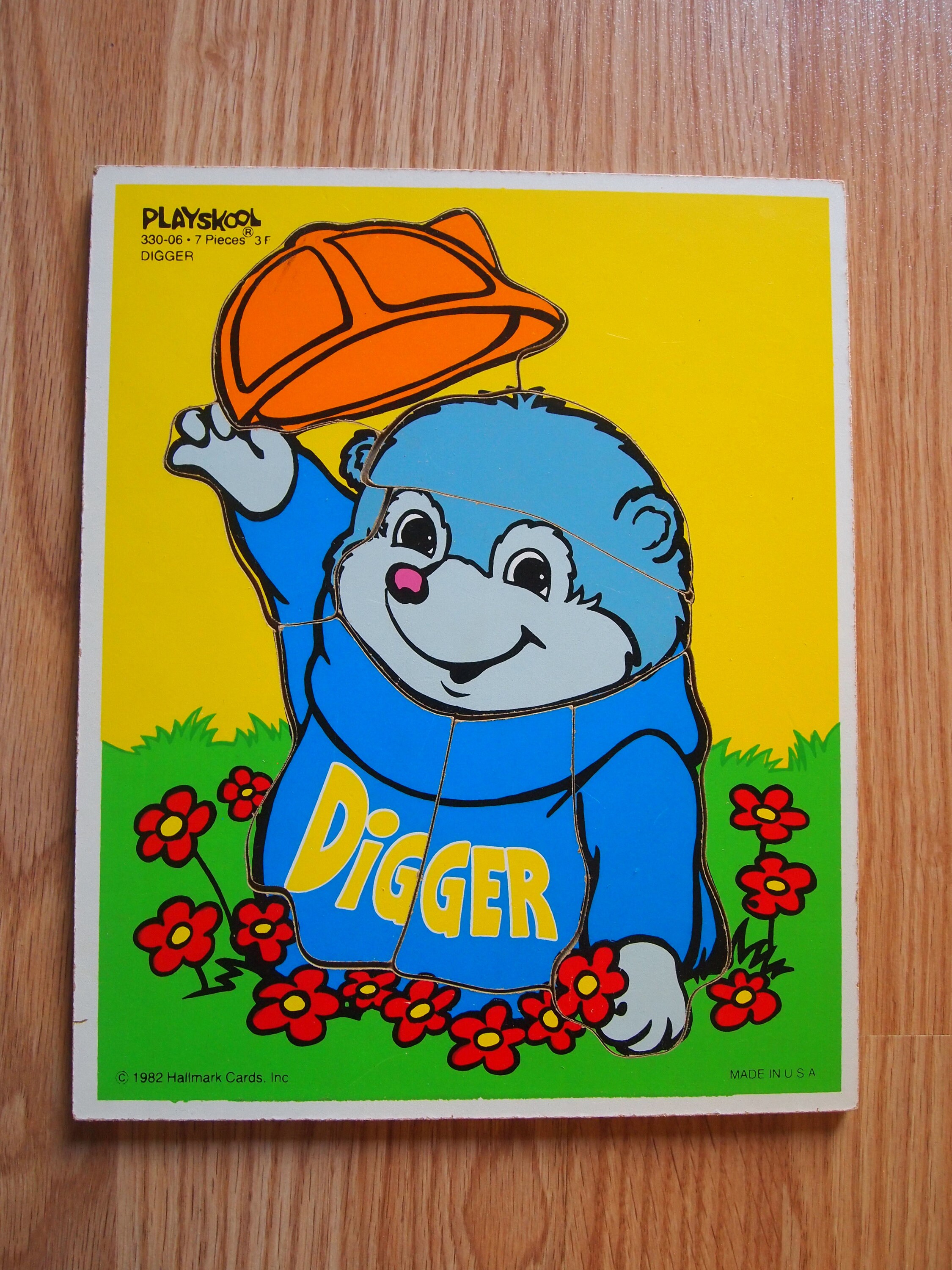 digger the mole shirt tales