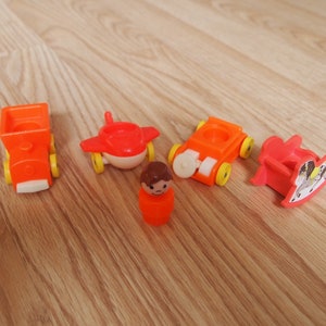 Vintage Fisher Price Little People and Cars