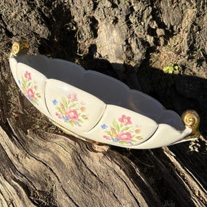 Vintage Abingdon Pottery 14.5" Floral Console Bowl / Oblong Fruit Dish / Planter / Centerpiece Vase w/ Gold Handles