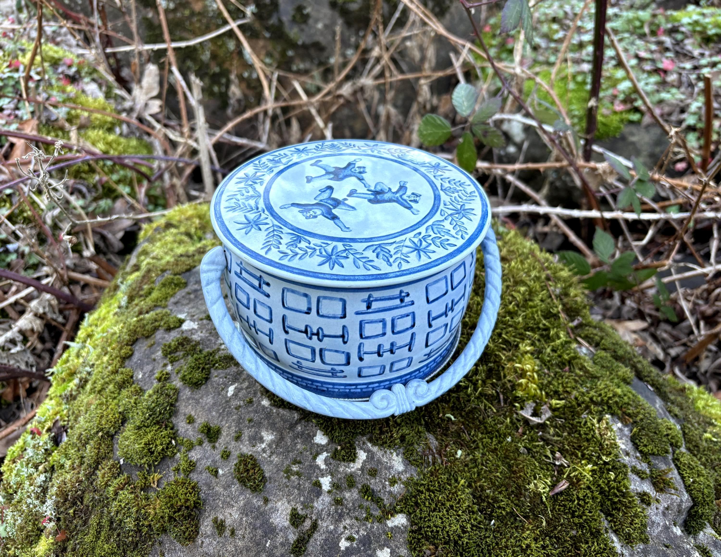 ヴィンテージベークライト蓋付き入れ物 Vintage Bakelite Container - Etsy