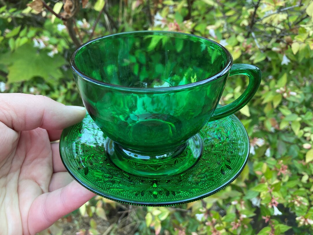 Vintage Green Depression Glass Tea Cups & Saucers / Punch Etsy