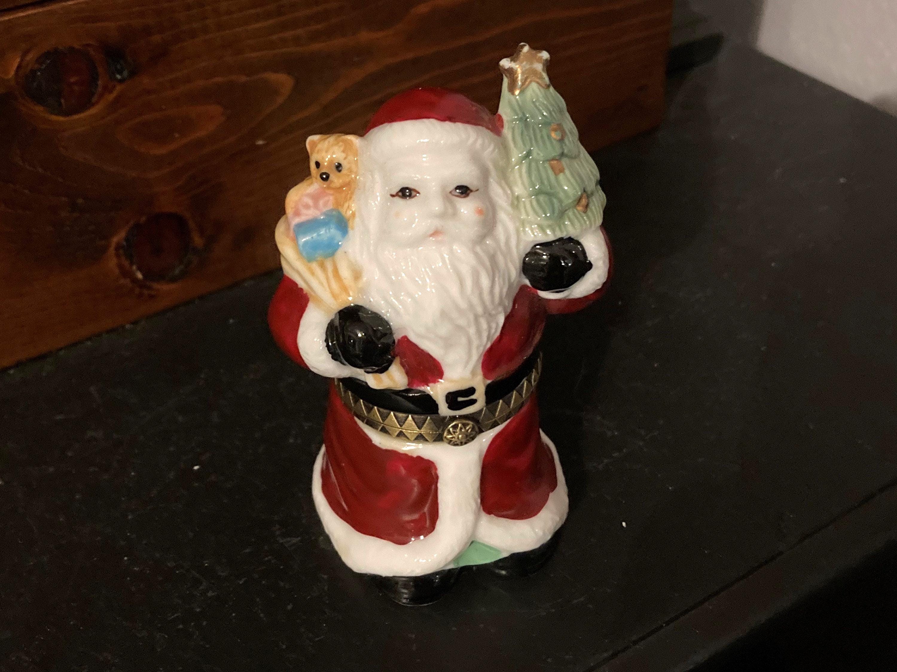 サンタクロースの蝶番付き磁器製クリスマス小物入れ／置物（クリスマス