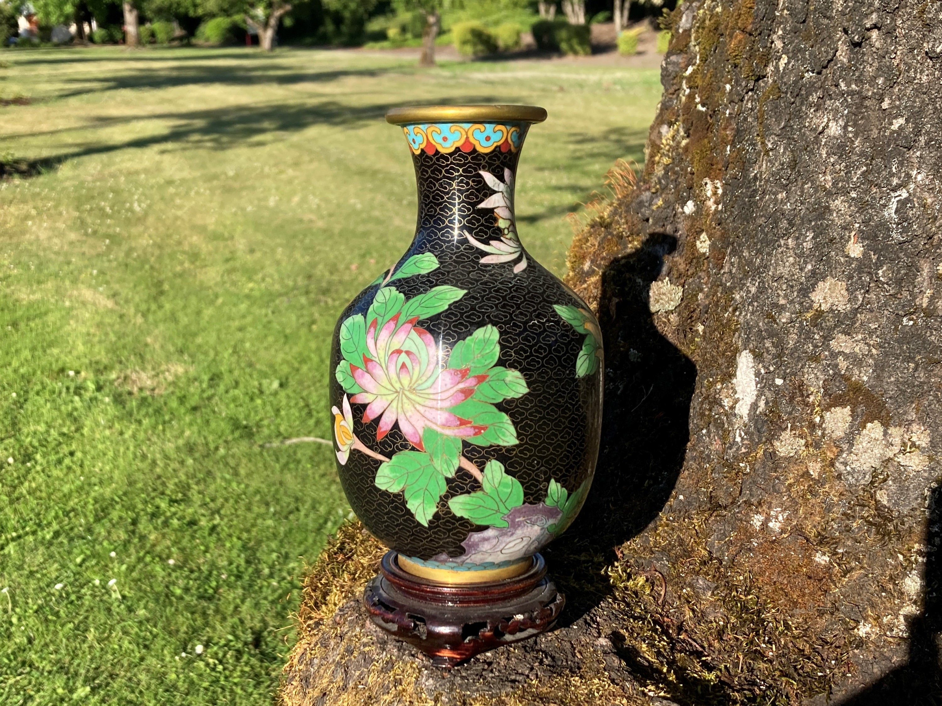 Vintage Chinese Cloisonné 7.25