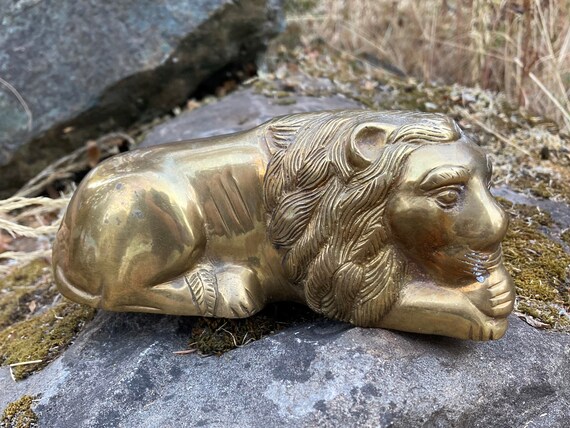 Figurine Paperweight Made in India Vintage Brass Lion Laying Down ...