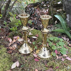 Set of 2 Vintage 6.25" Brass Candlestick Holders for Taper Candles w/ Rope & Tassels (Made in India) image 3