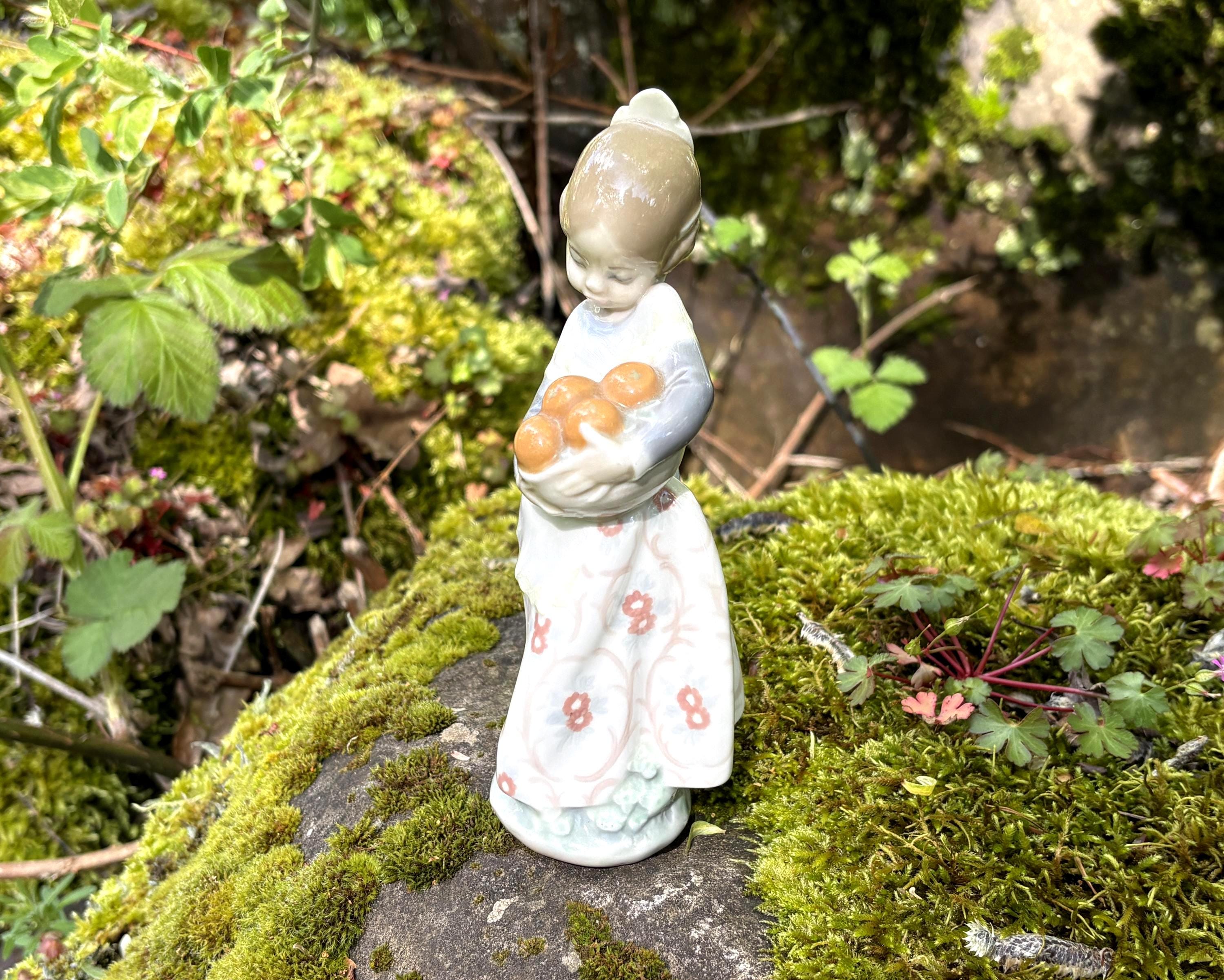 Lladro Valencia Girl With Oranges - Etsy