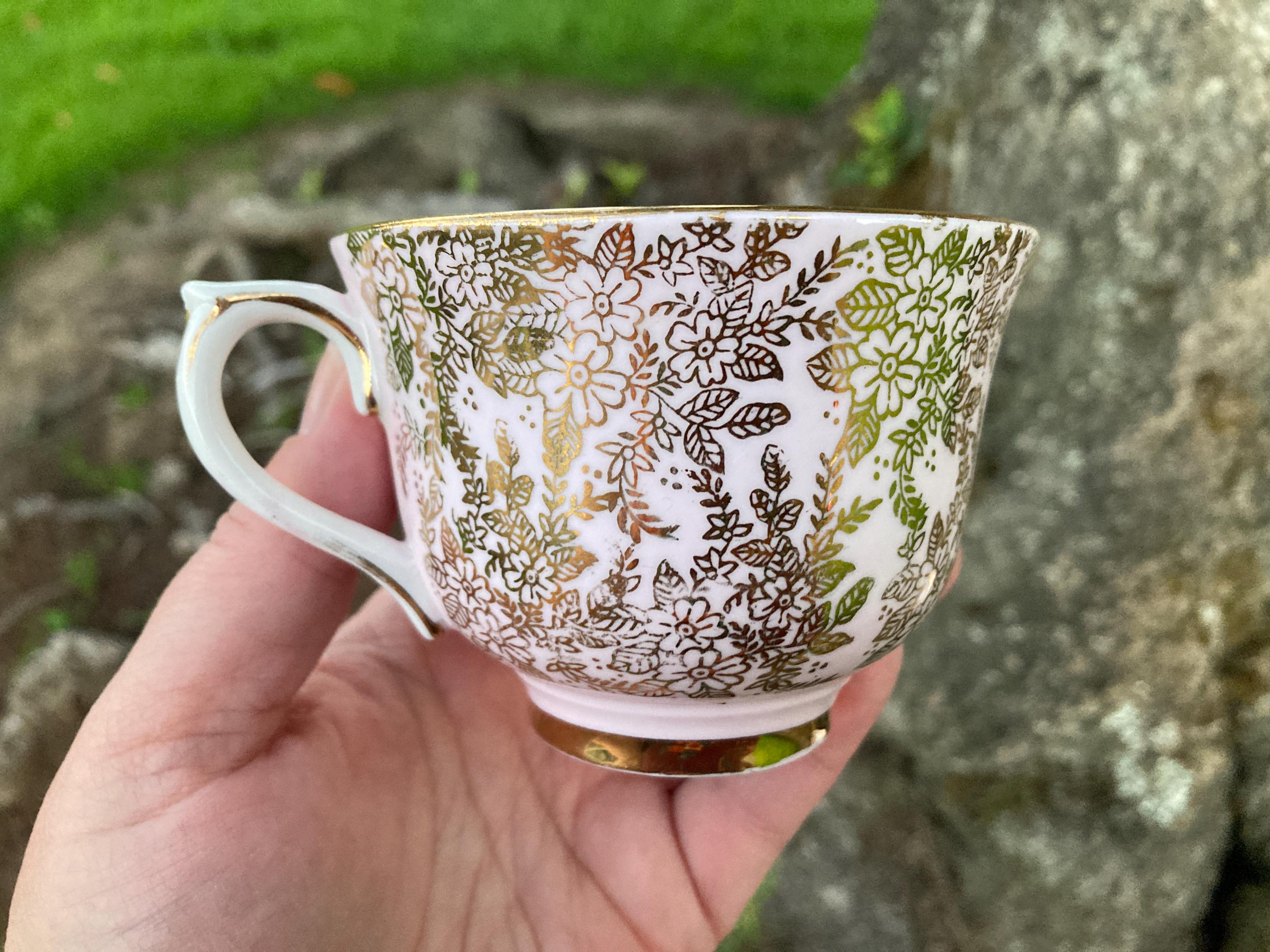 Vintage Colclough Pink and Gold Chintz Bone China Teacup & Saucer W ...